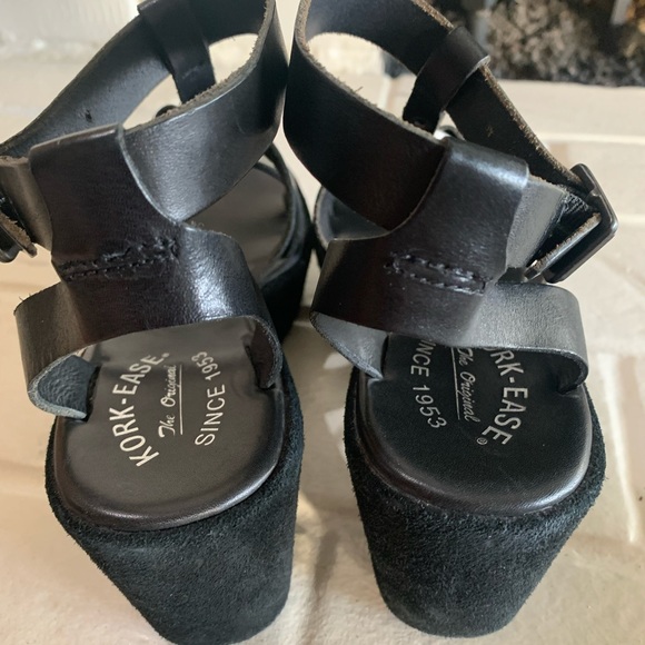 Kork-ease black leather/suede wedges - Picture 6 of 6
